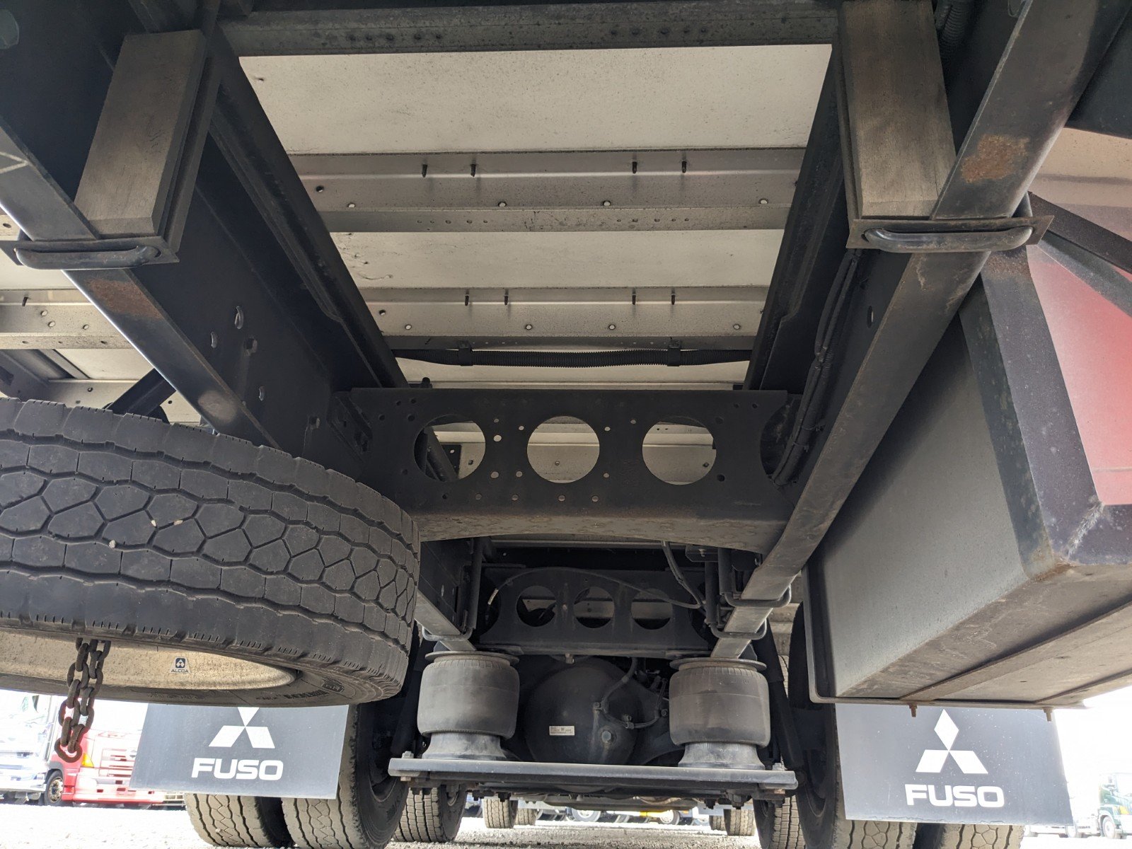 vehicle_image_20260527110118R94FEt80Hi.jpg