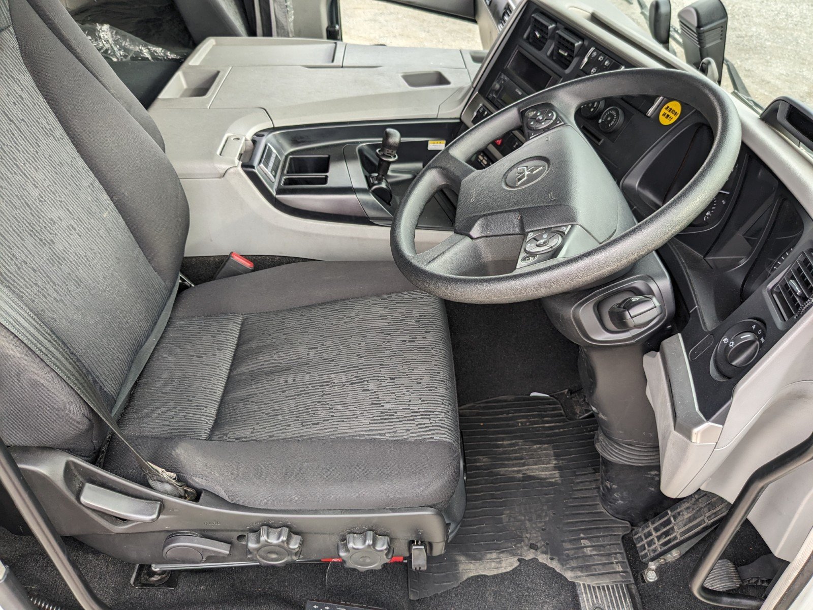 vehicle_image_20260527110118aCyENbUF9A.jpg