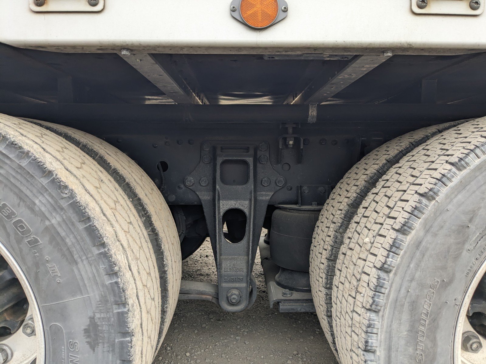 vehicle_image_20260527110118cs6hBvhc3M.jpg