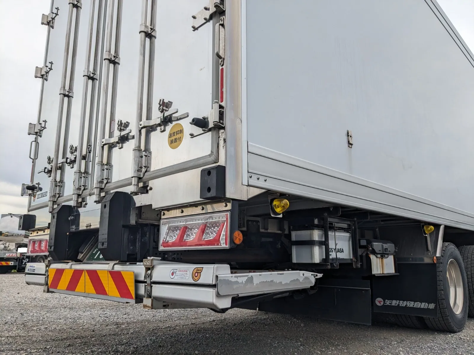 vehicle_image_20260623102808XvQvdF2dYR.webp