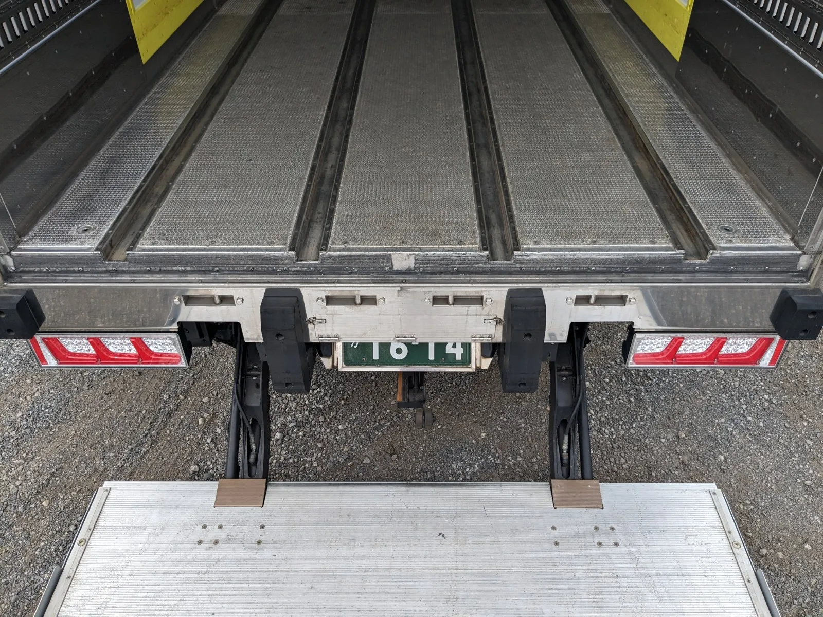 vehicle_image_20260623102810jBba1EuKjj.webp