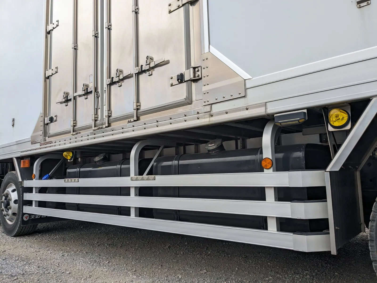 vehicle_image_202606231028199p12vO5YPI.webp