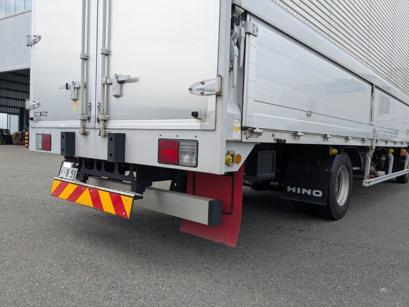 vehicle_image_20260716091403W2GPEm8O7x.webp