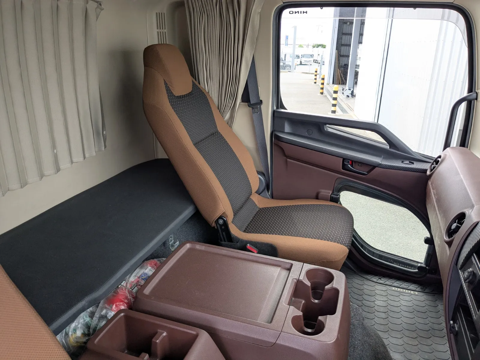 vehicle_image_20260716091419cToDDSy39T.webp