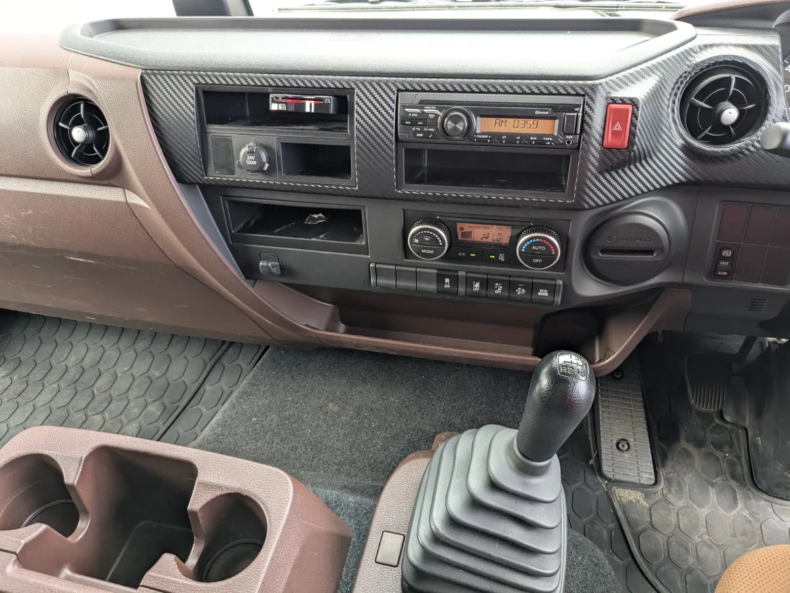vehicle_image_20260716091419pKJcTxtMdR.webp