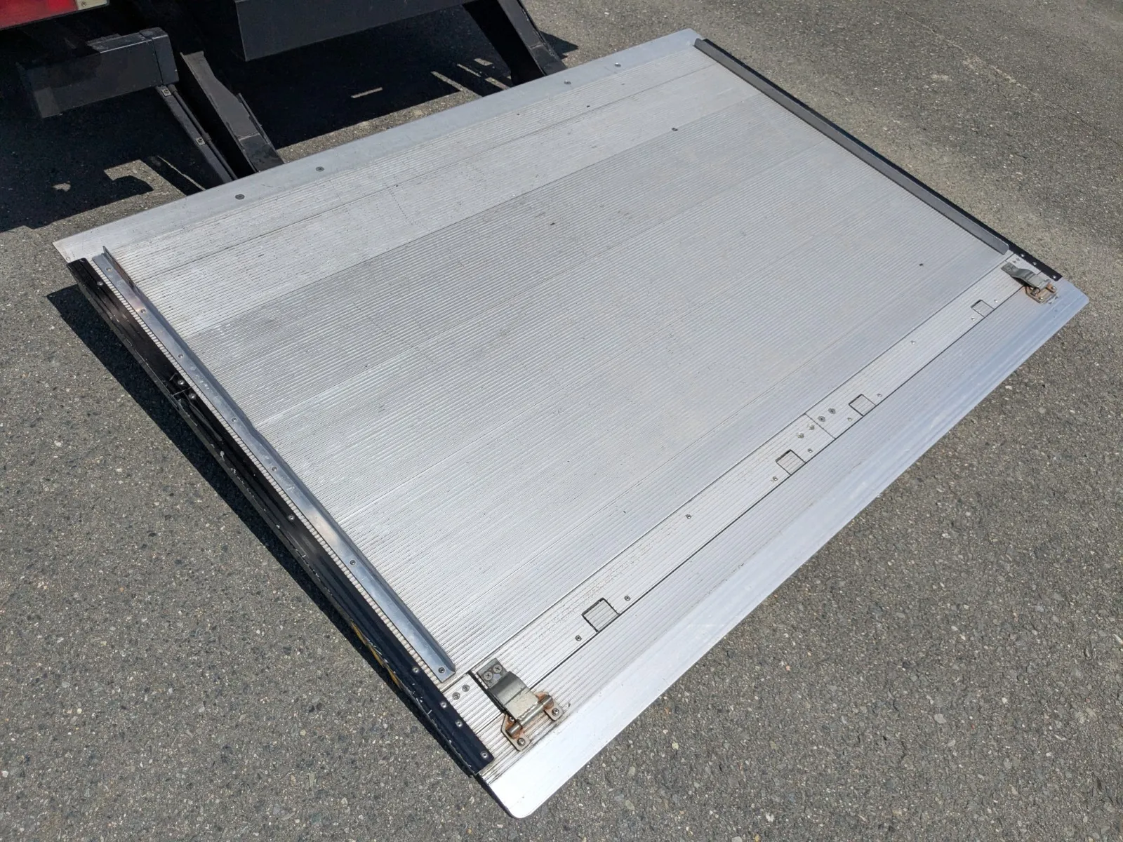vehicle_image_202607081402442uTSmoIuP0.webp