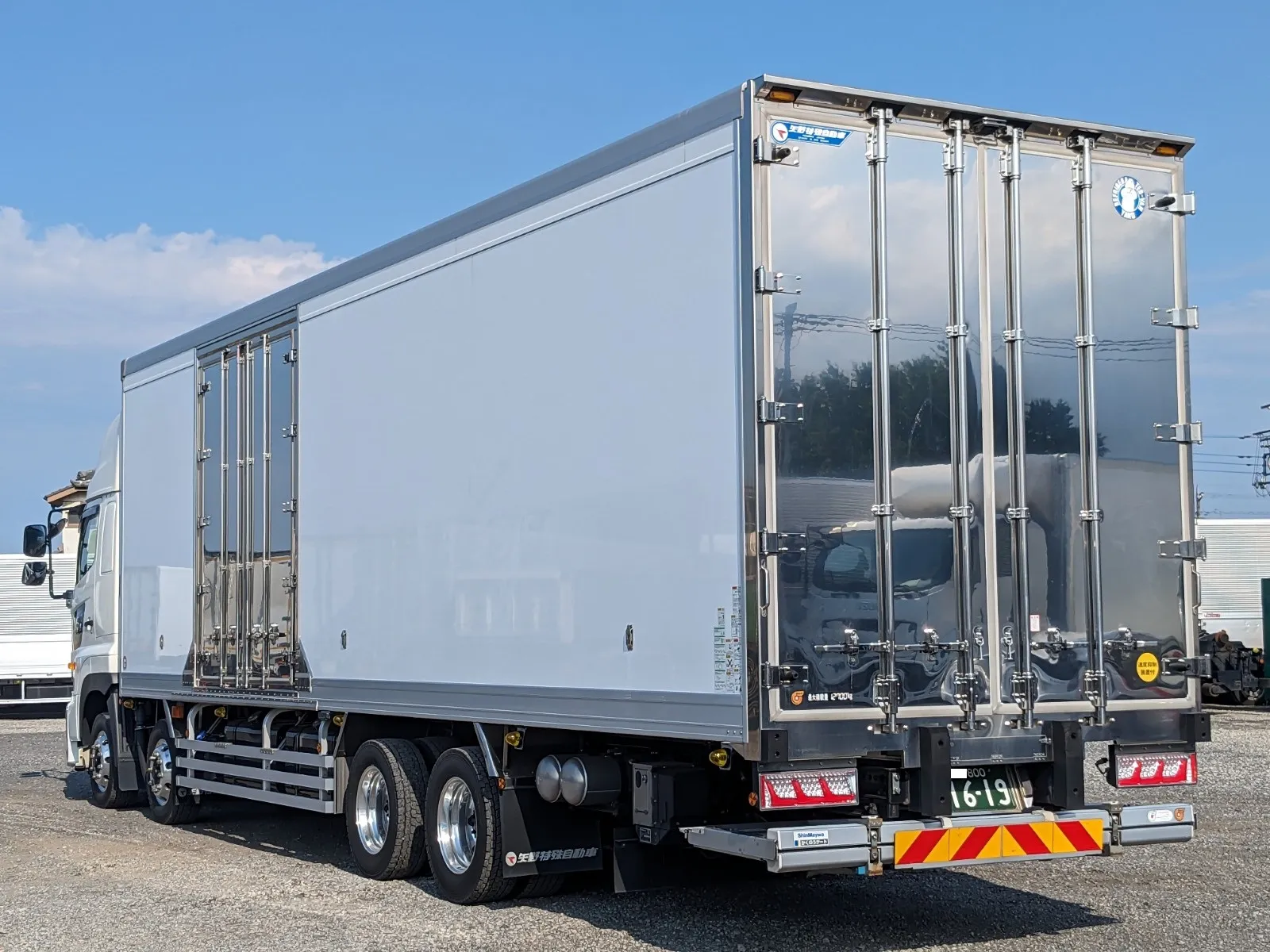 vehicle_image_202606161807200L73WZdOqp.webp