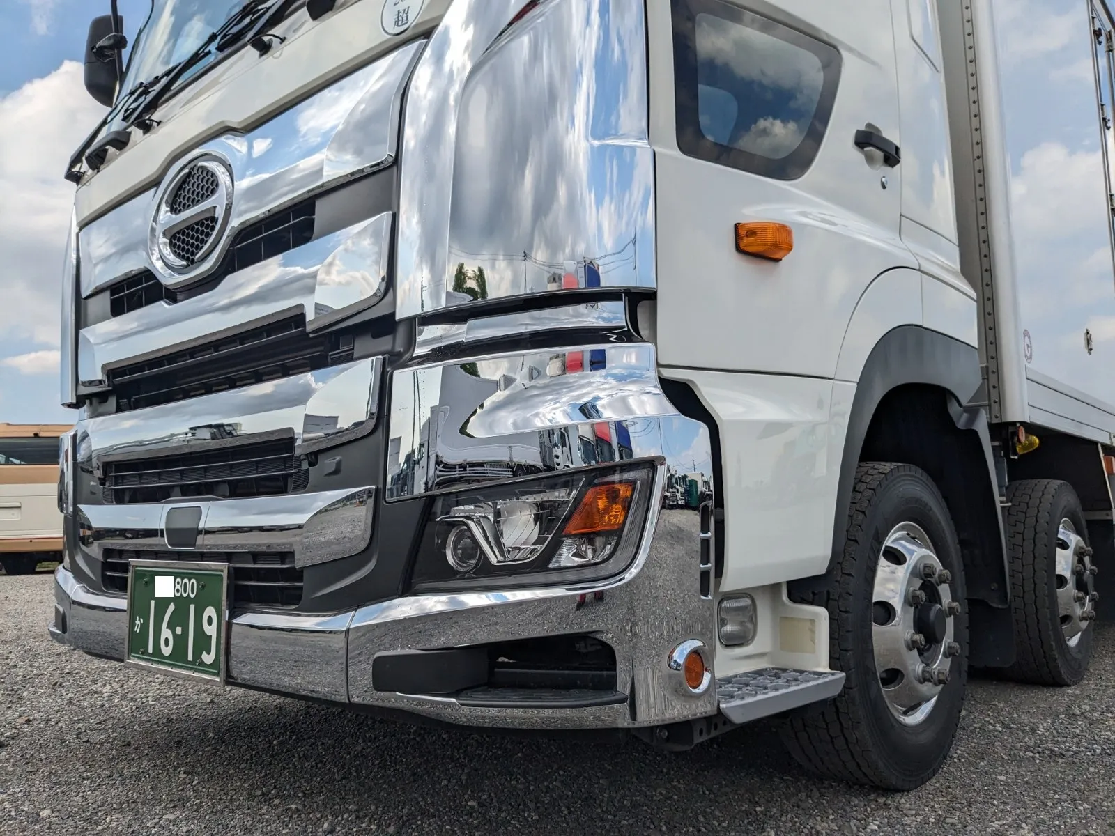 vehicle_image_20260616180720KA3Fi6EOrR.webp