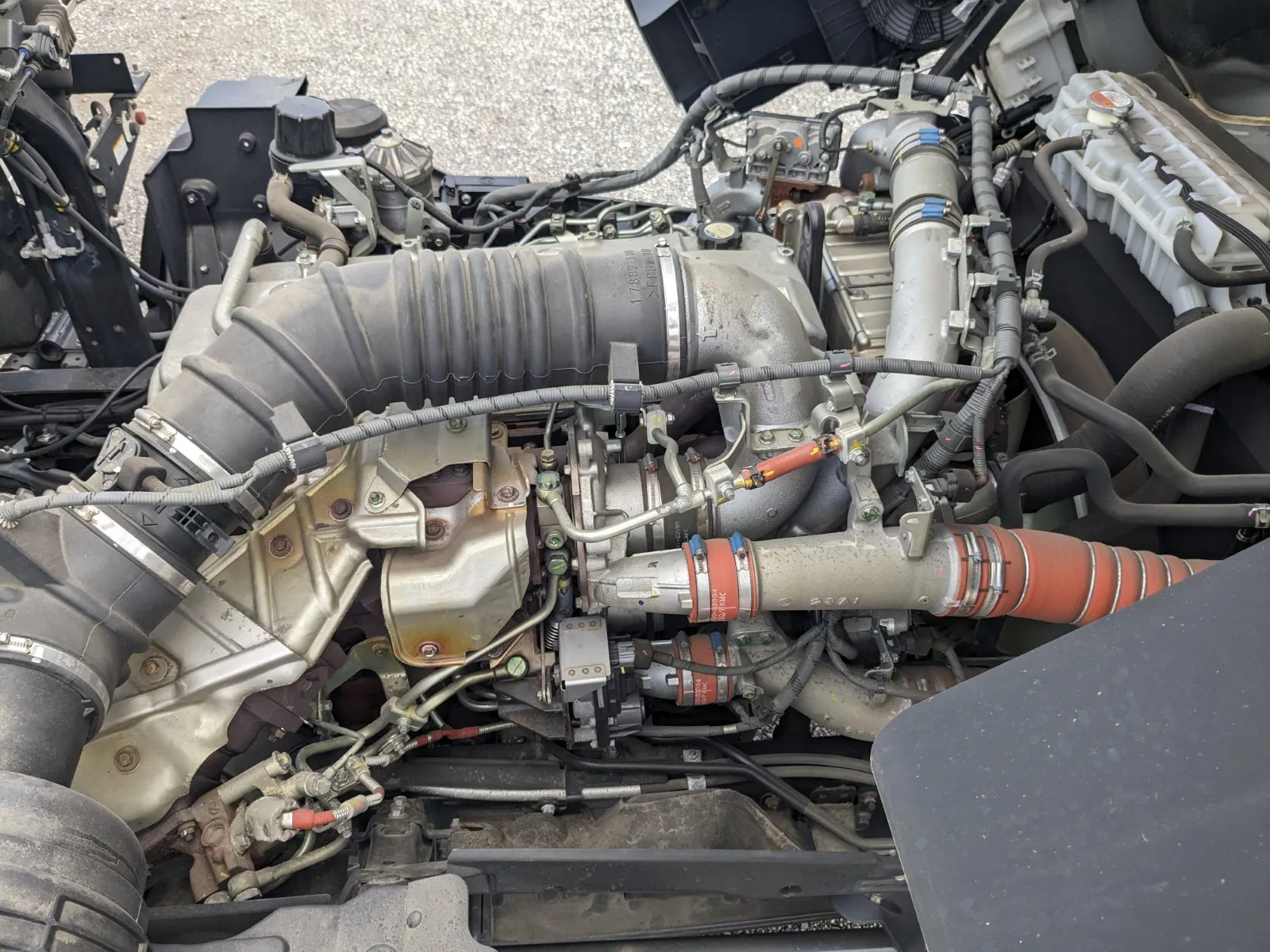 vehicle_image_20260616180720Wxq4Ka7ZUr.webp