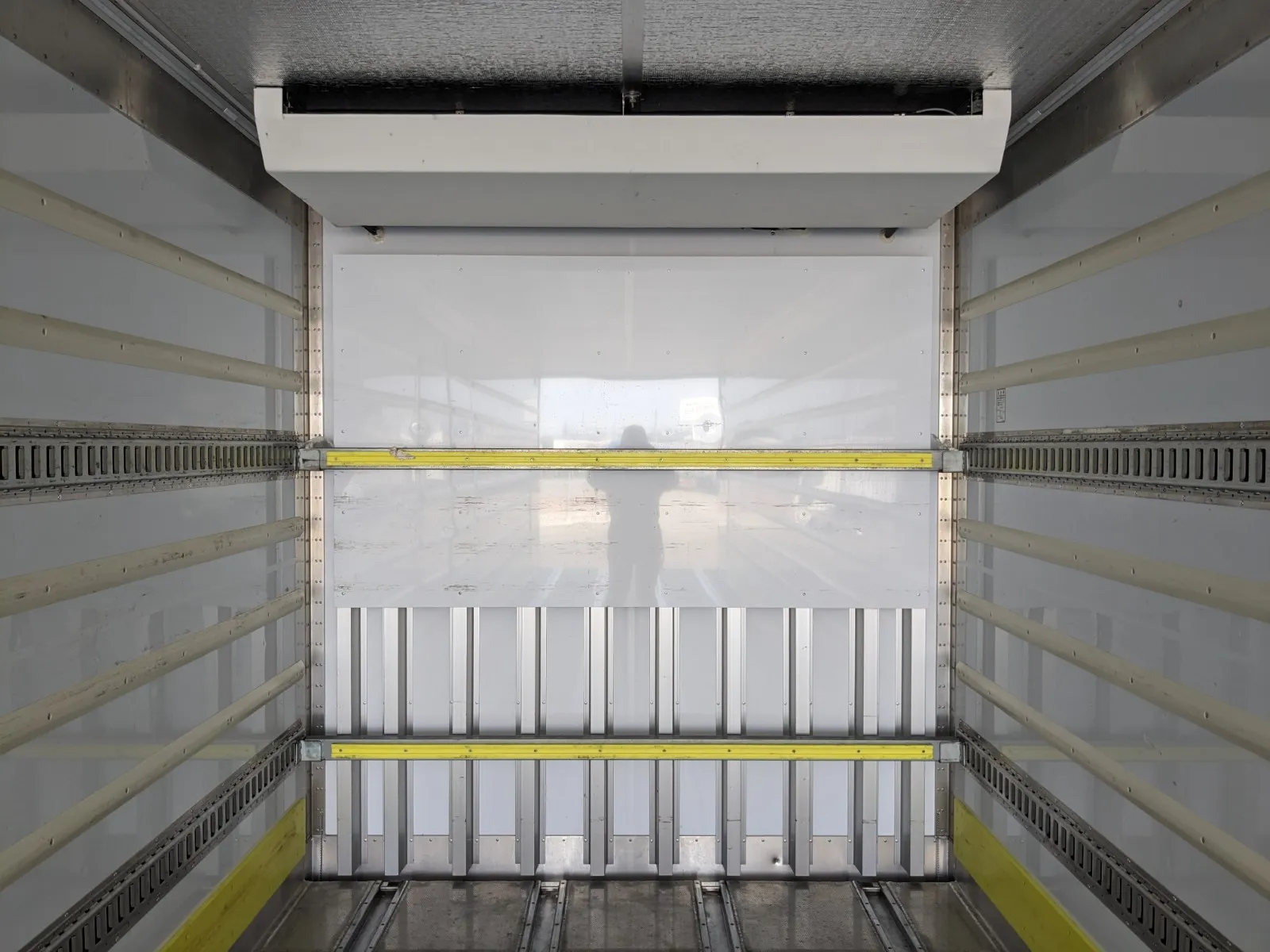 vehicle_image_20260616180720rPuF7soVtR.webp