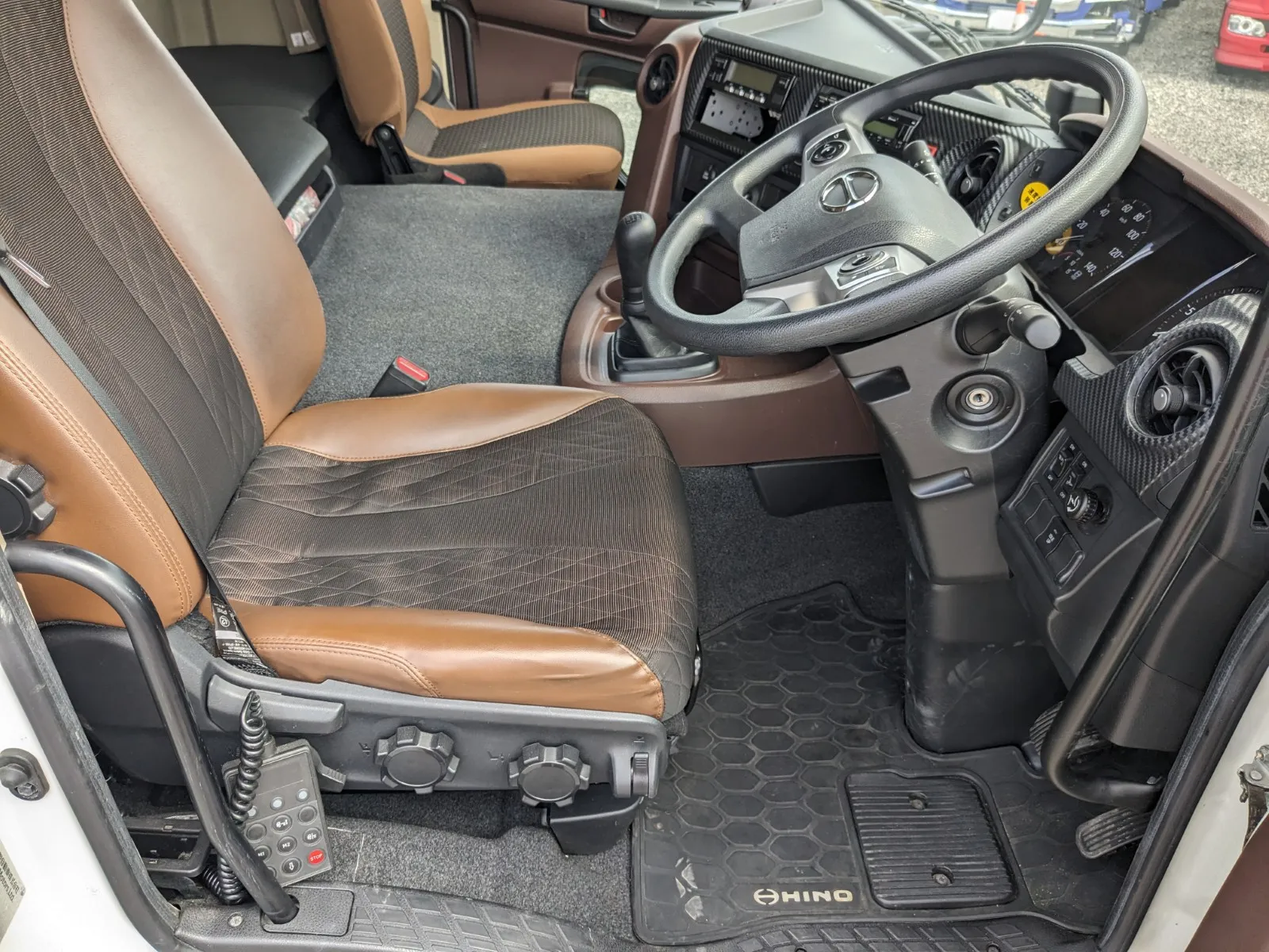 vehicle_image_20260616180720xTsvlMpbp5.webp
