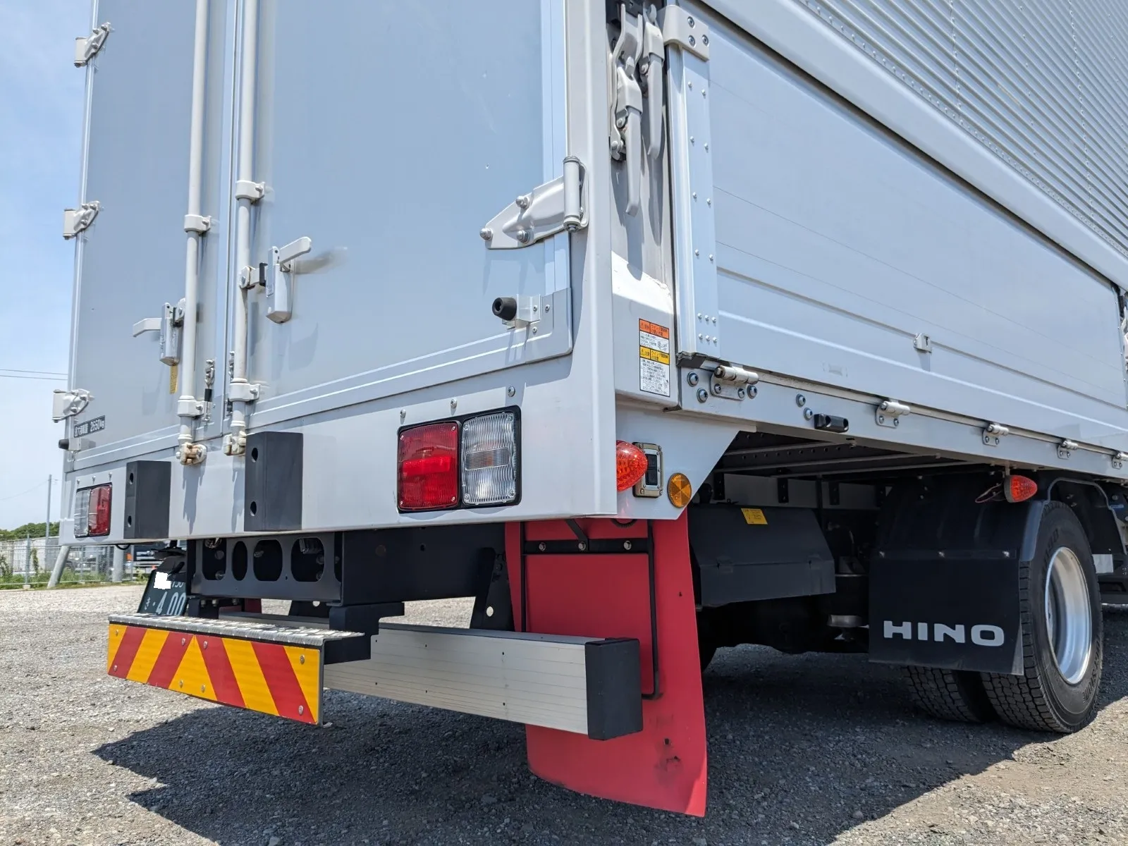 vehicle_image_20260619092542Pzp0xeCX4r.webp