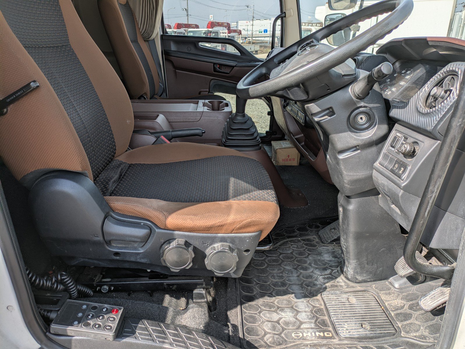 vehicle_image_202602170939009uXM5k0S0X.jpg