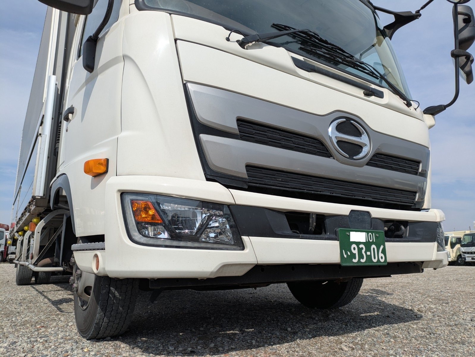 vehicle_image_20260217093900BtVma07WlV.jpg