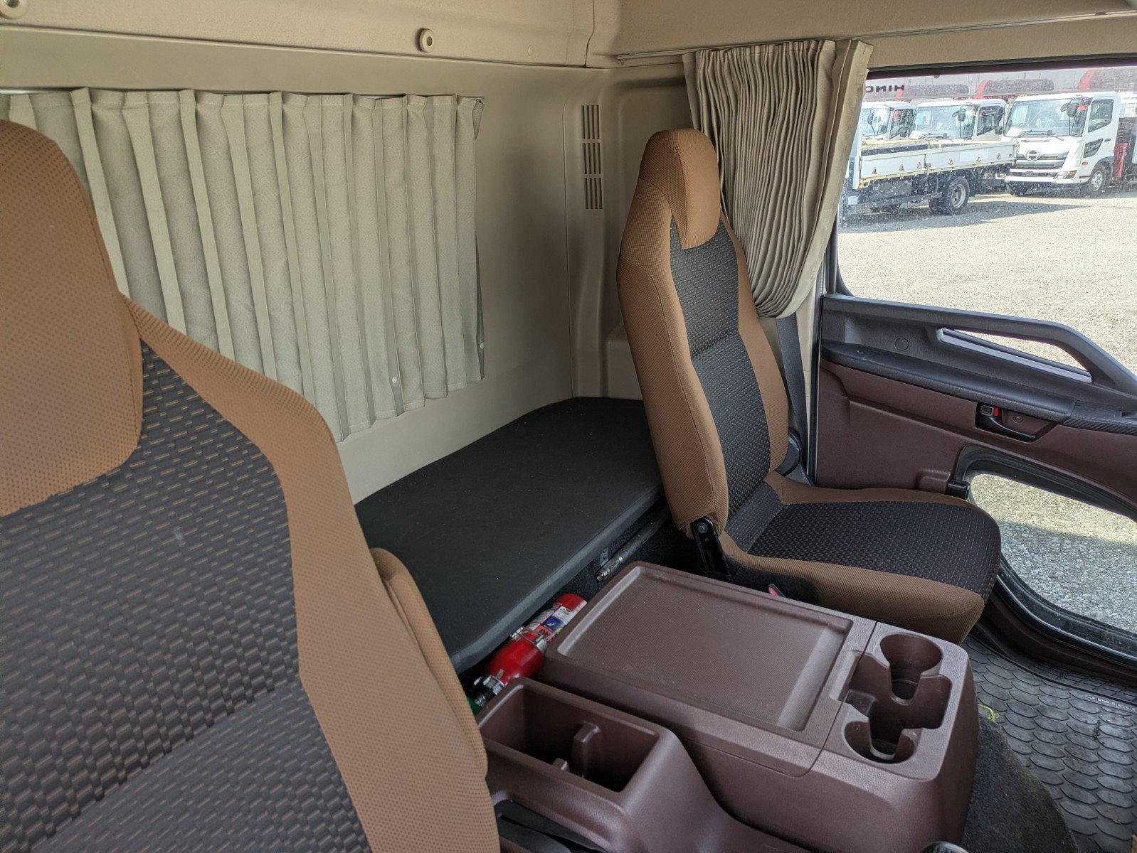 vehicle_image_20260217093900nigefxWPXm.jpg