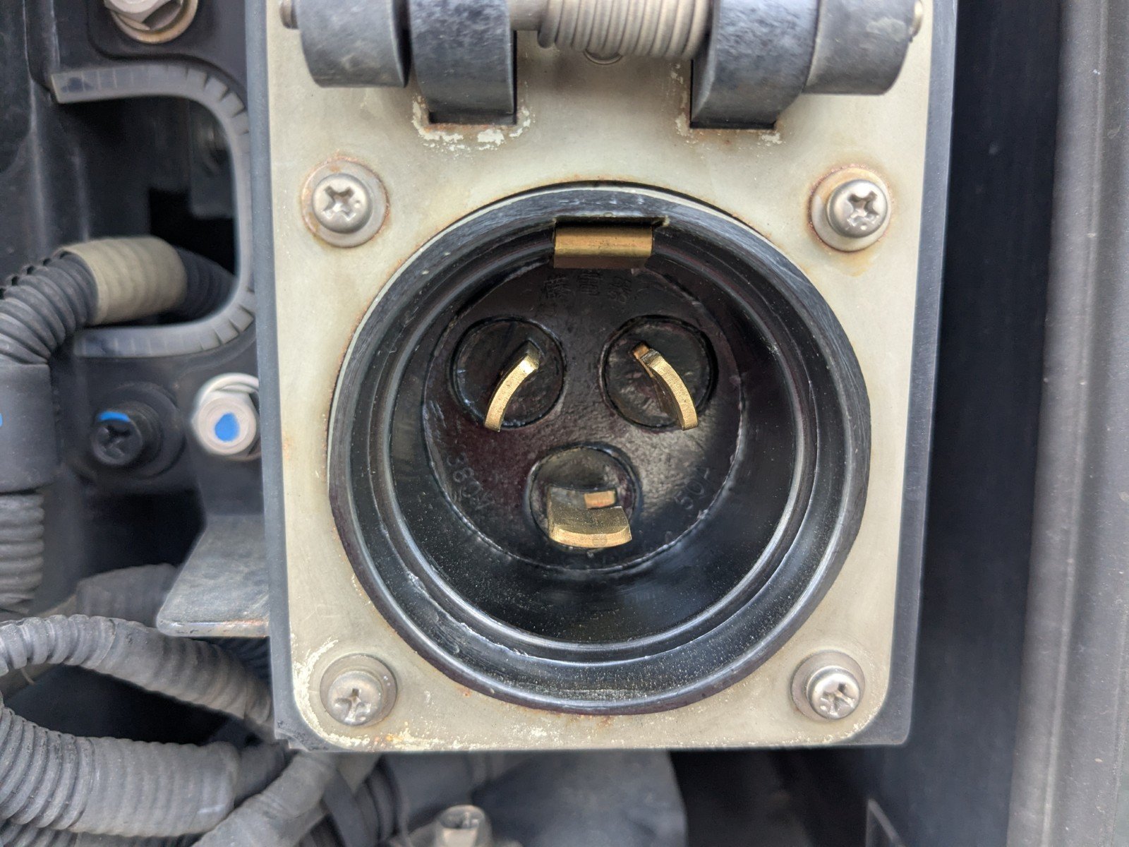 vehicle_image_202605201102020NJPQkXwmA.jpg
