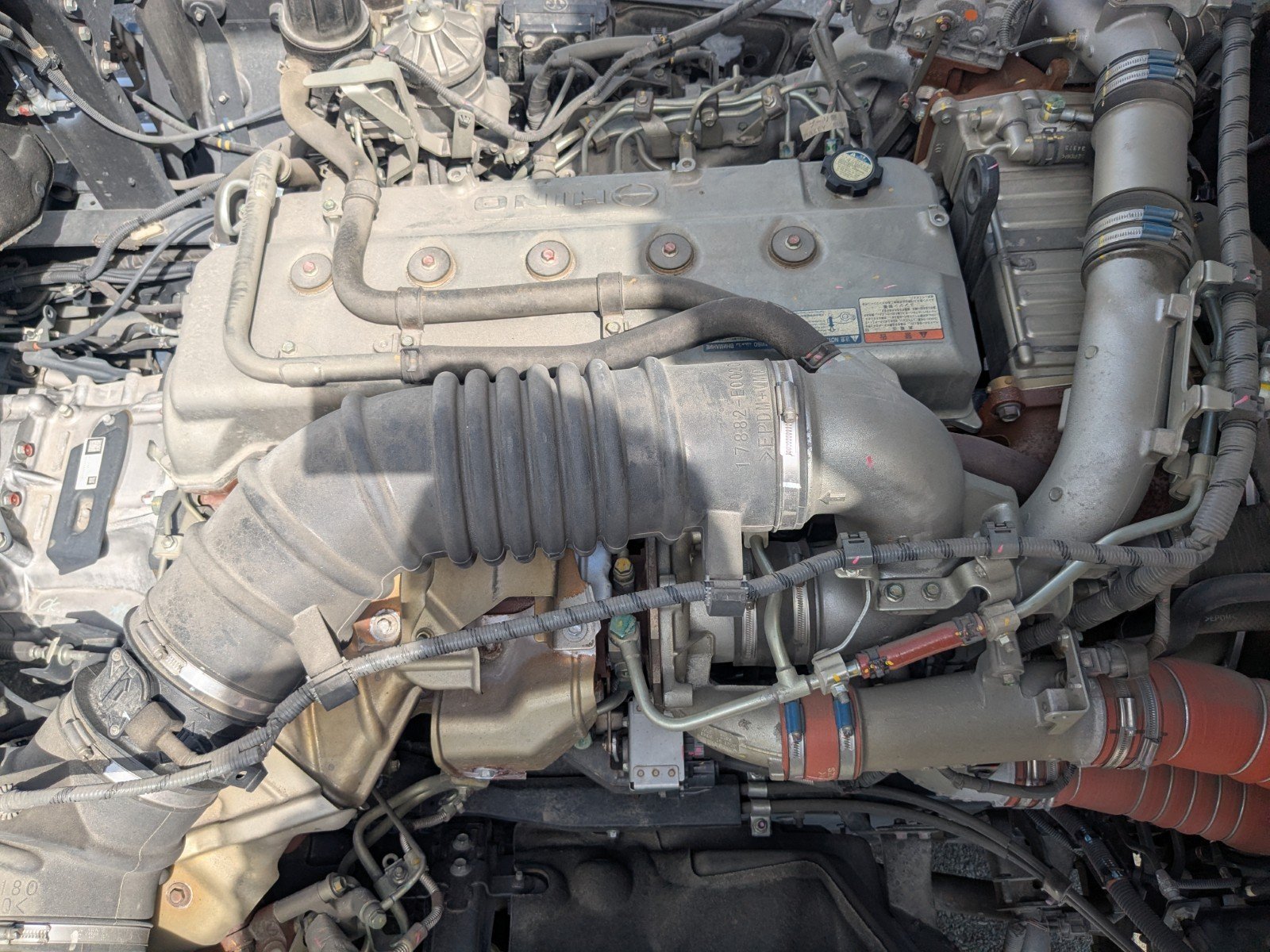 vehicle_image_20260520110202yPVaB7ojb4.jpg