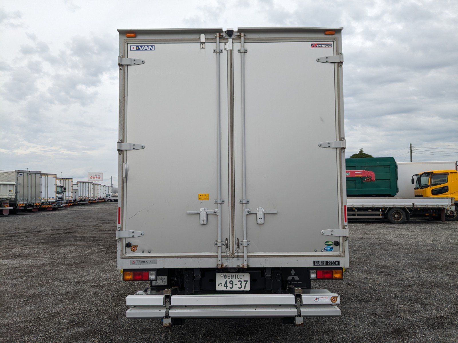 vehicle_image_202606121136070kTHmYijBF.jpg