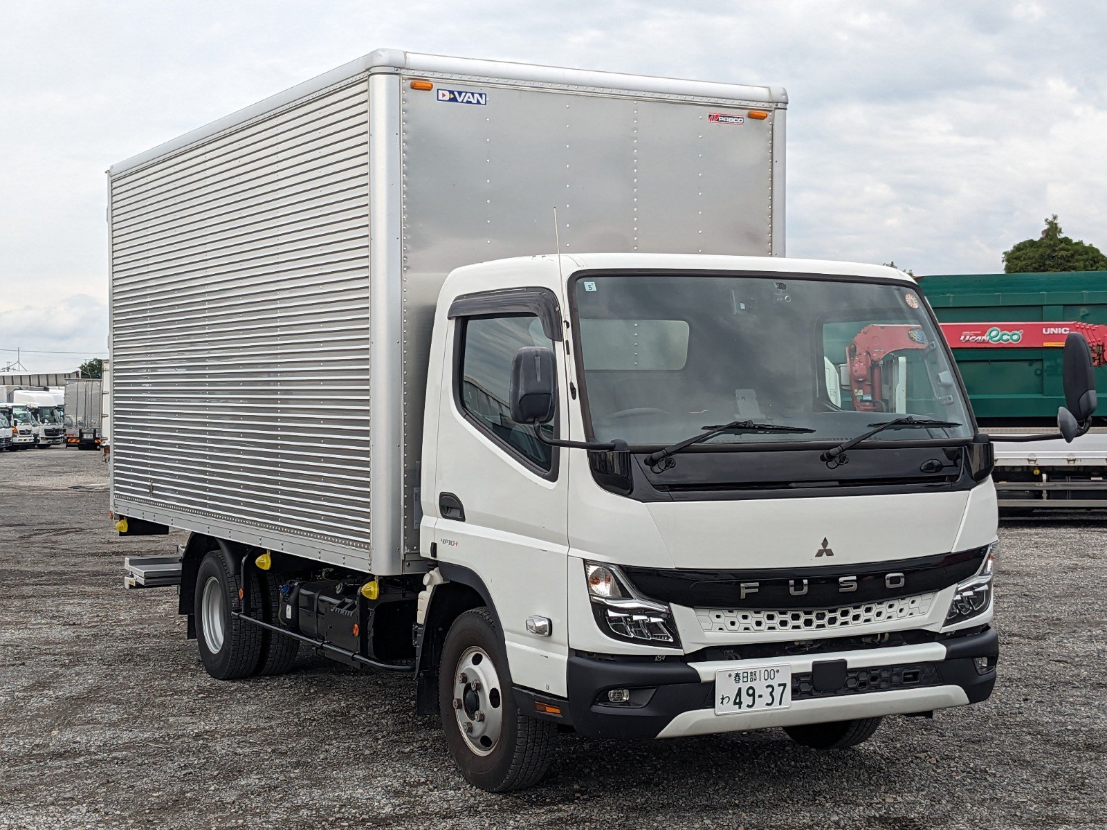 vehicle_image_20260612113607AngHSoO9iM.jpg