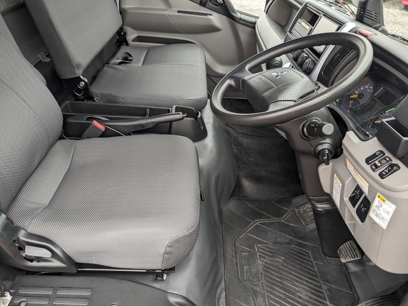 vehicle_image_20260612113607NevSiqWct3.jpg
