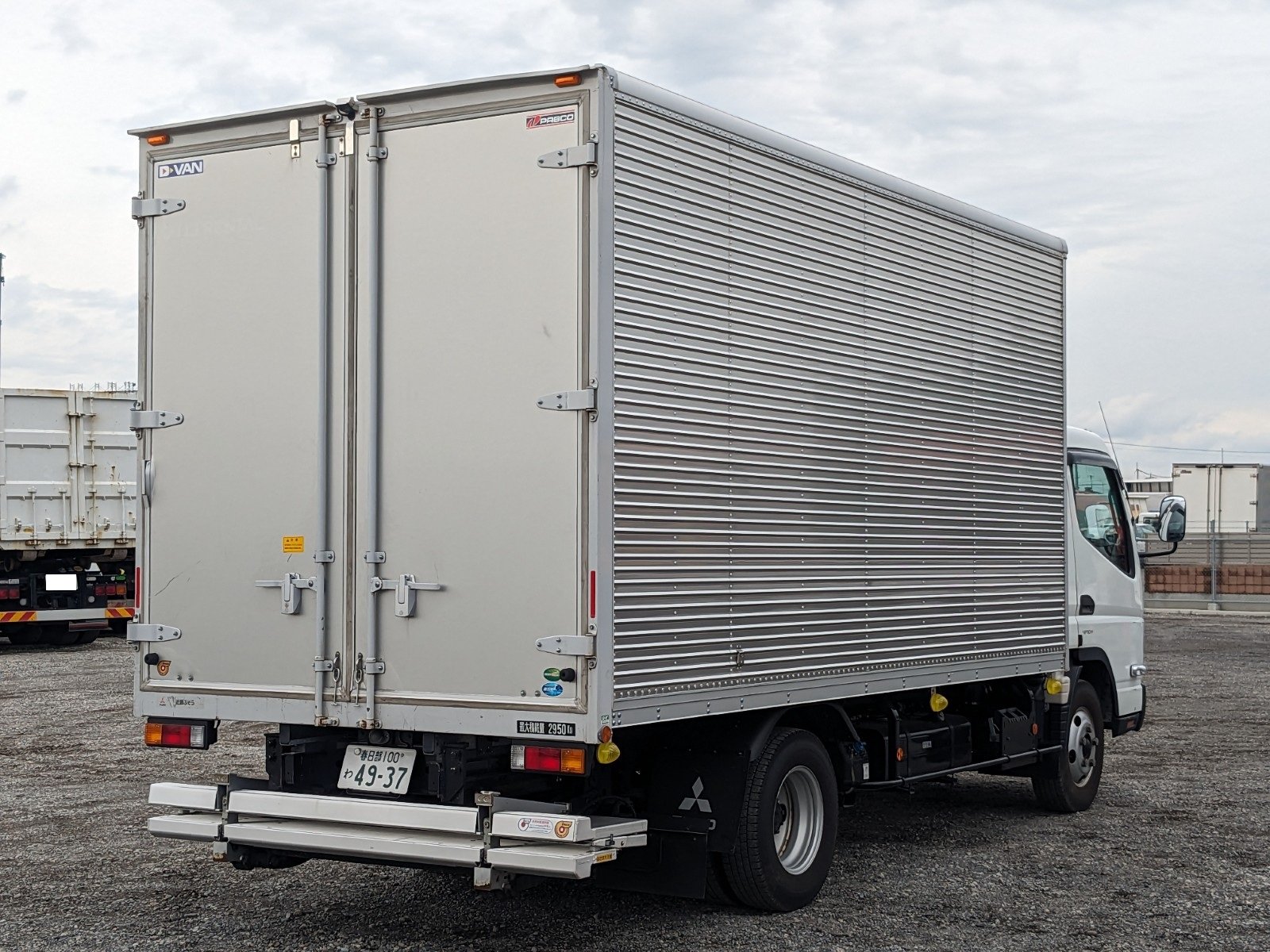 vehicle_image_20260612113607mDWunc3MAM.jpg