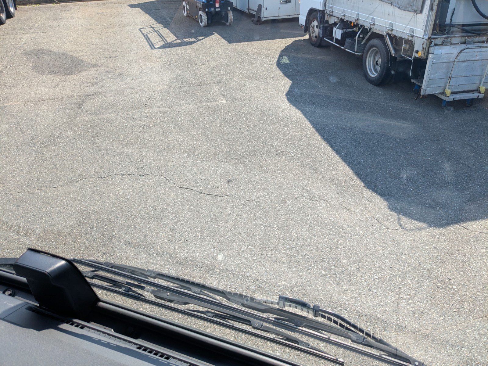 vehicle_image_20260515100716QznYITIvX2.jpg