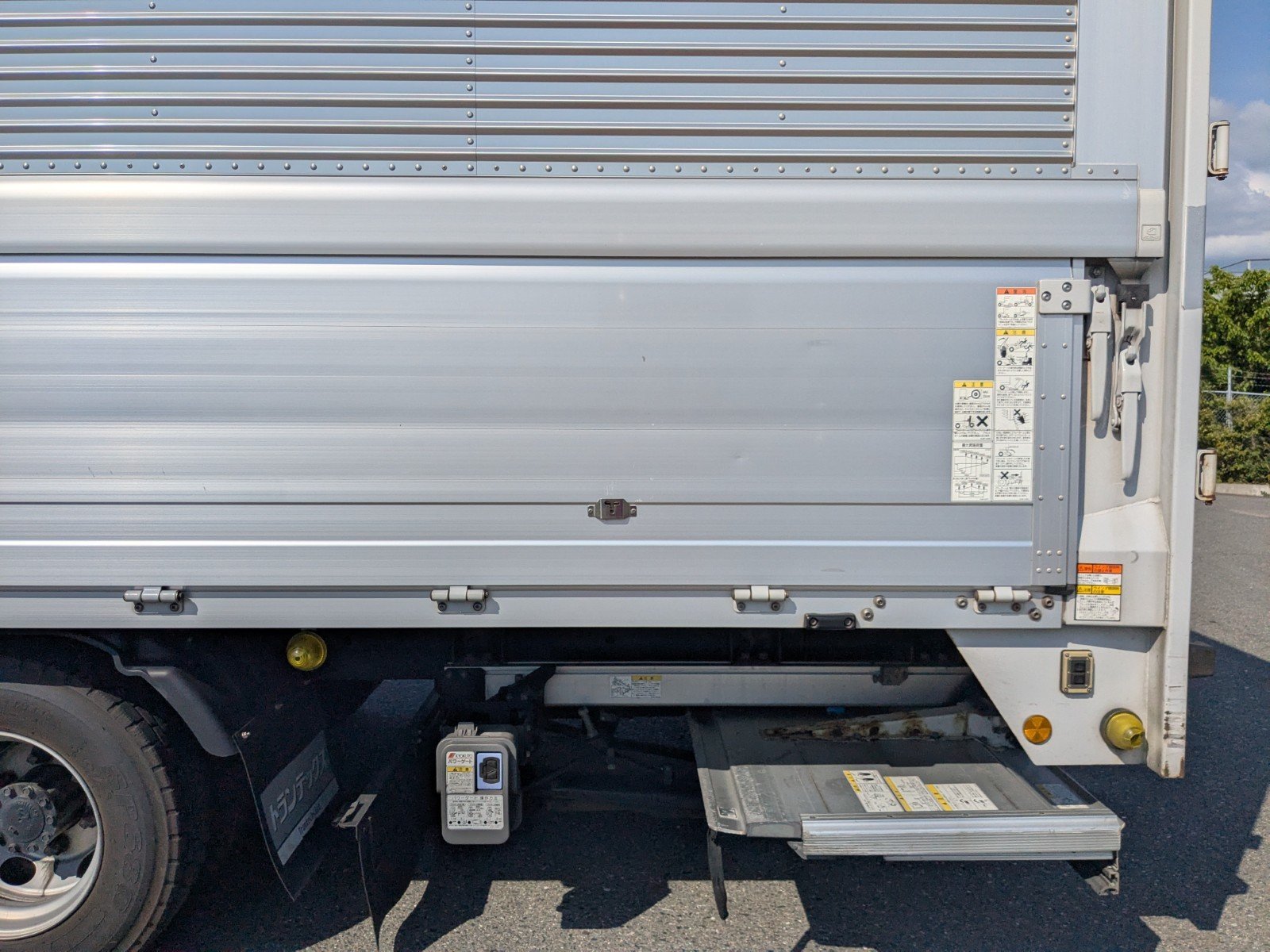 vehicle_image_20260515100716wcL1X8j7Zr.jpg