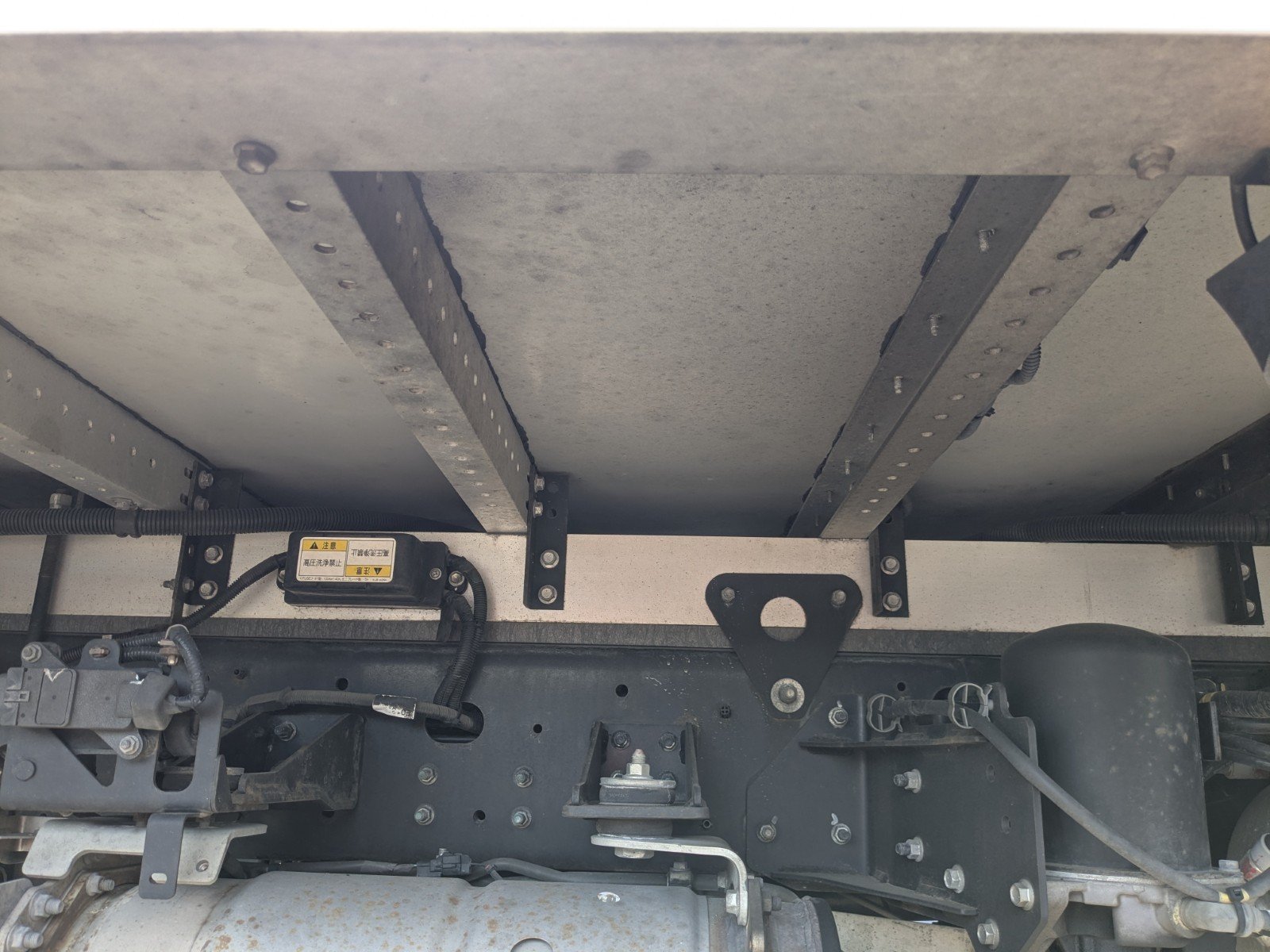 vehicle_image_20260515100716y2vnDUROsE.jpg