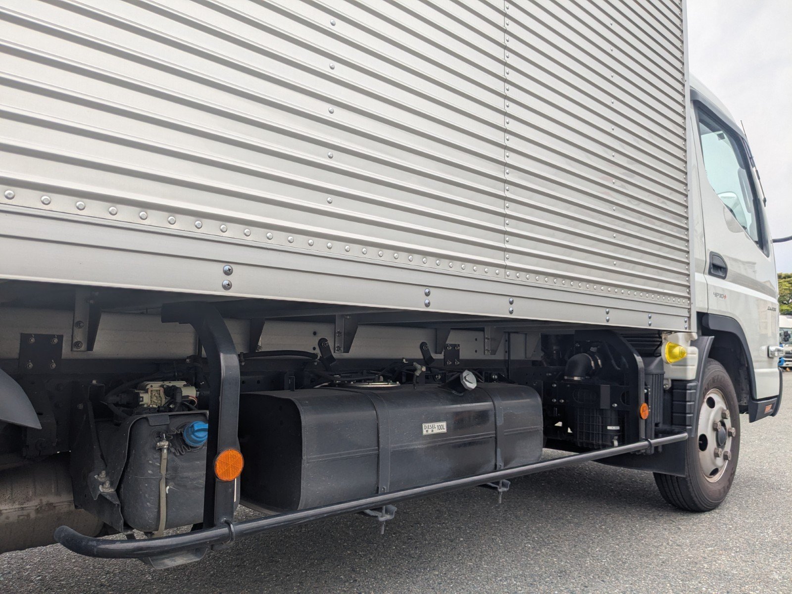 vehicle_image_20260501101336LEZe18XbLo.jpg