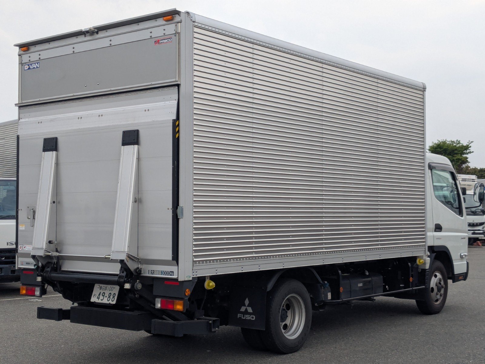 vehicle_image_20260501101336SOsO8ffBWr.jpg