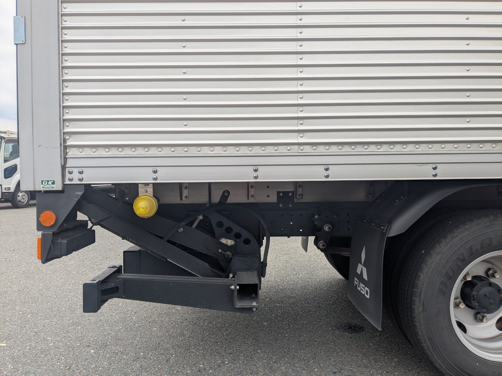 vehicle_image_20260501101336Y6cwp2wv6l.jpg
