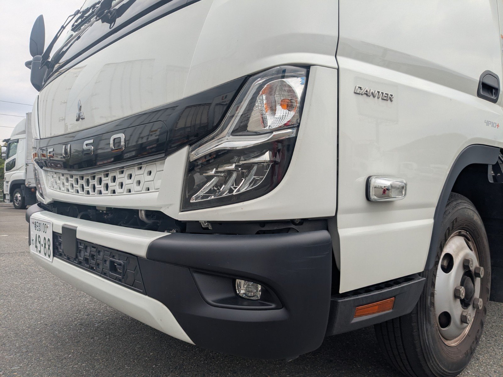 vehicle_image_20260501101336eeAjQMF5g2.jpg