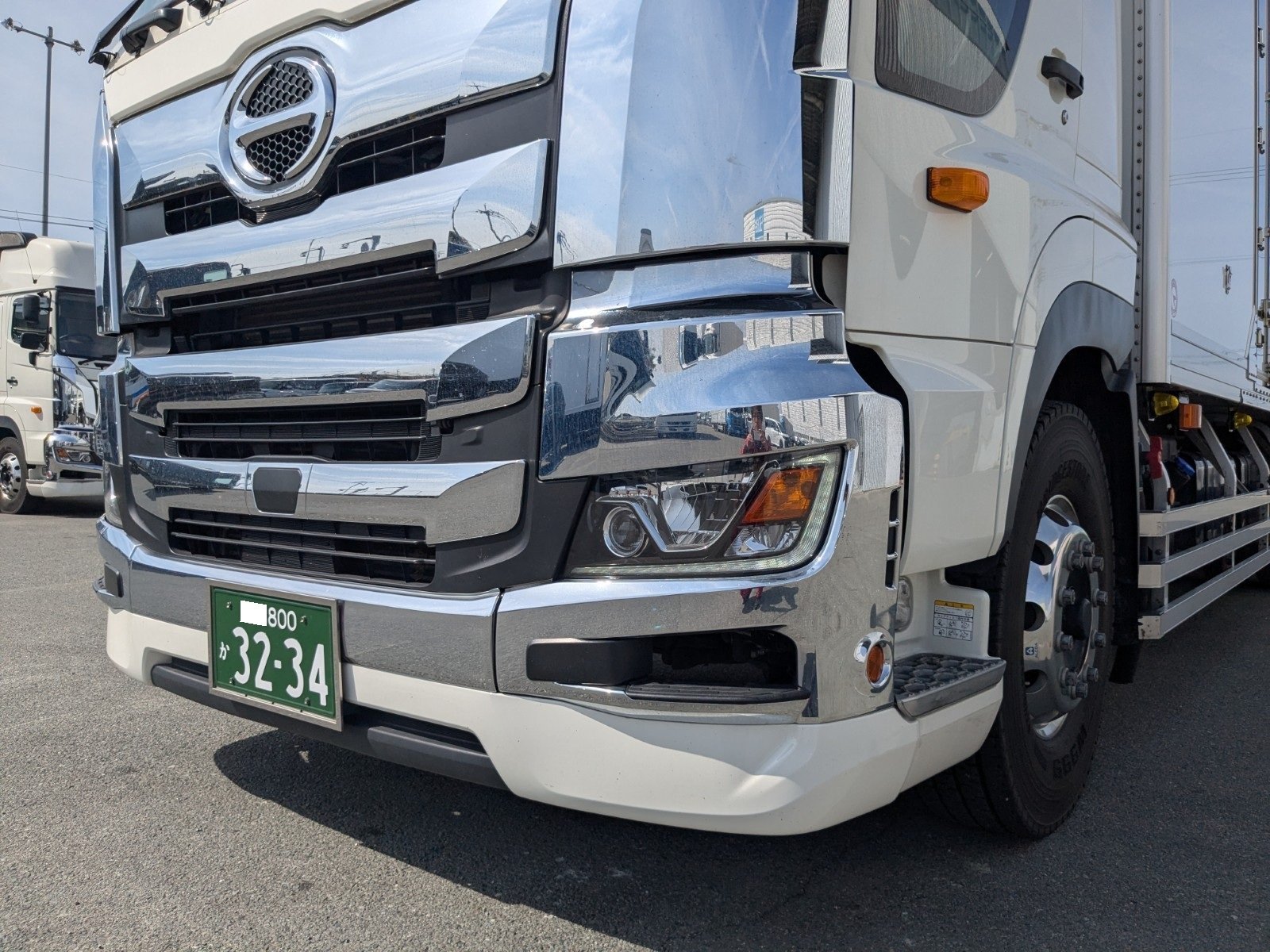 vehicle_image_20260323194209YfVu1Y7UIB.jpg