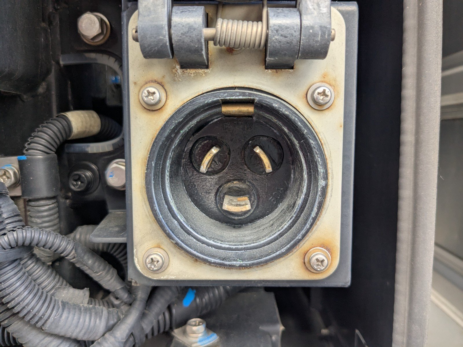 vehicle_image_20260323194209olSNOWMpyj.jpg
