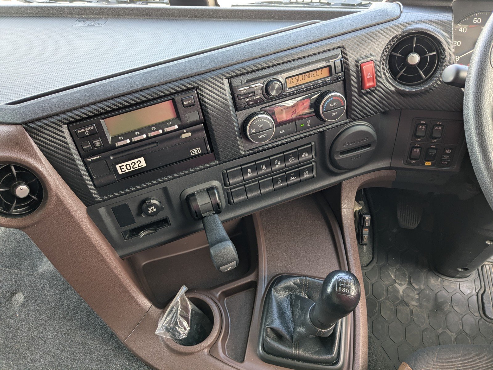 vehicle_image_20260323194209qtnQo6xB6N.jpg