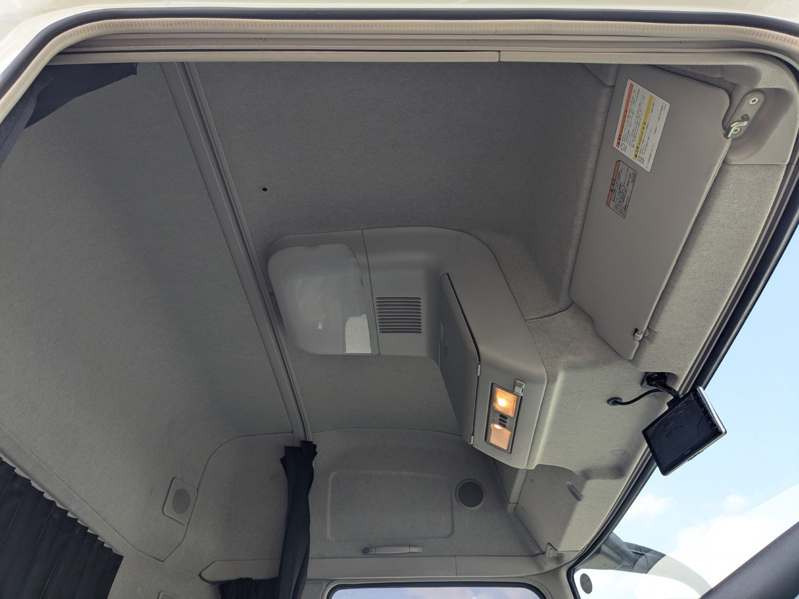 vehicle_image_20260309163237MMRxDBFzi0.jpg