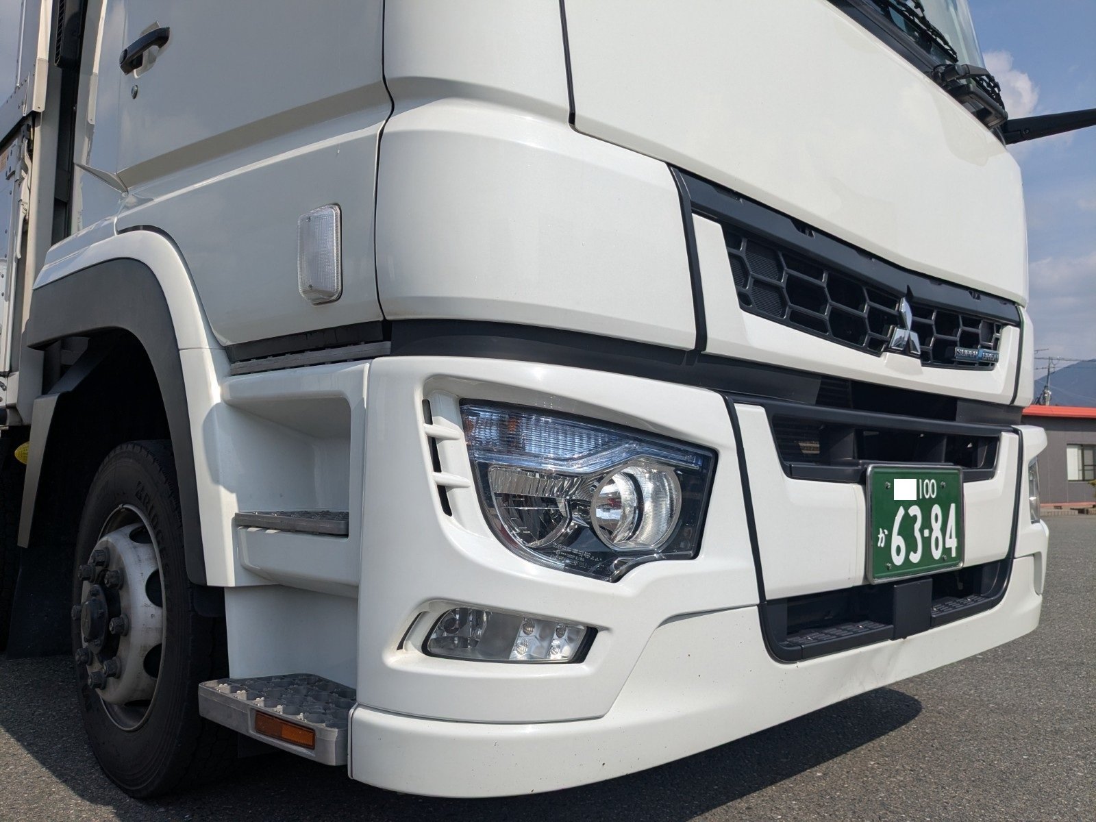 vehicle_image_20260309163237NwPmfLw8b5.jpg