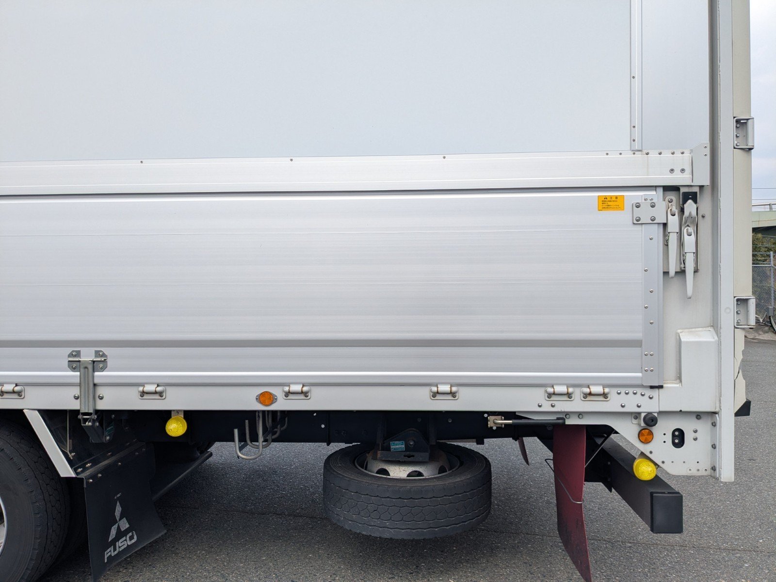vehicle_image_20260310192259uUI68cXuua.jpg
