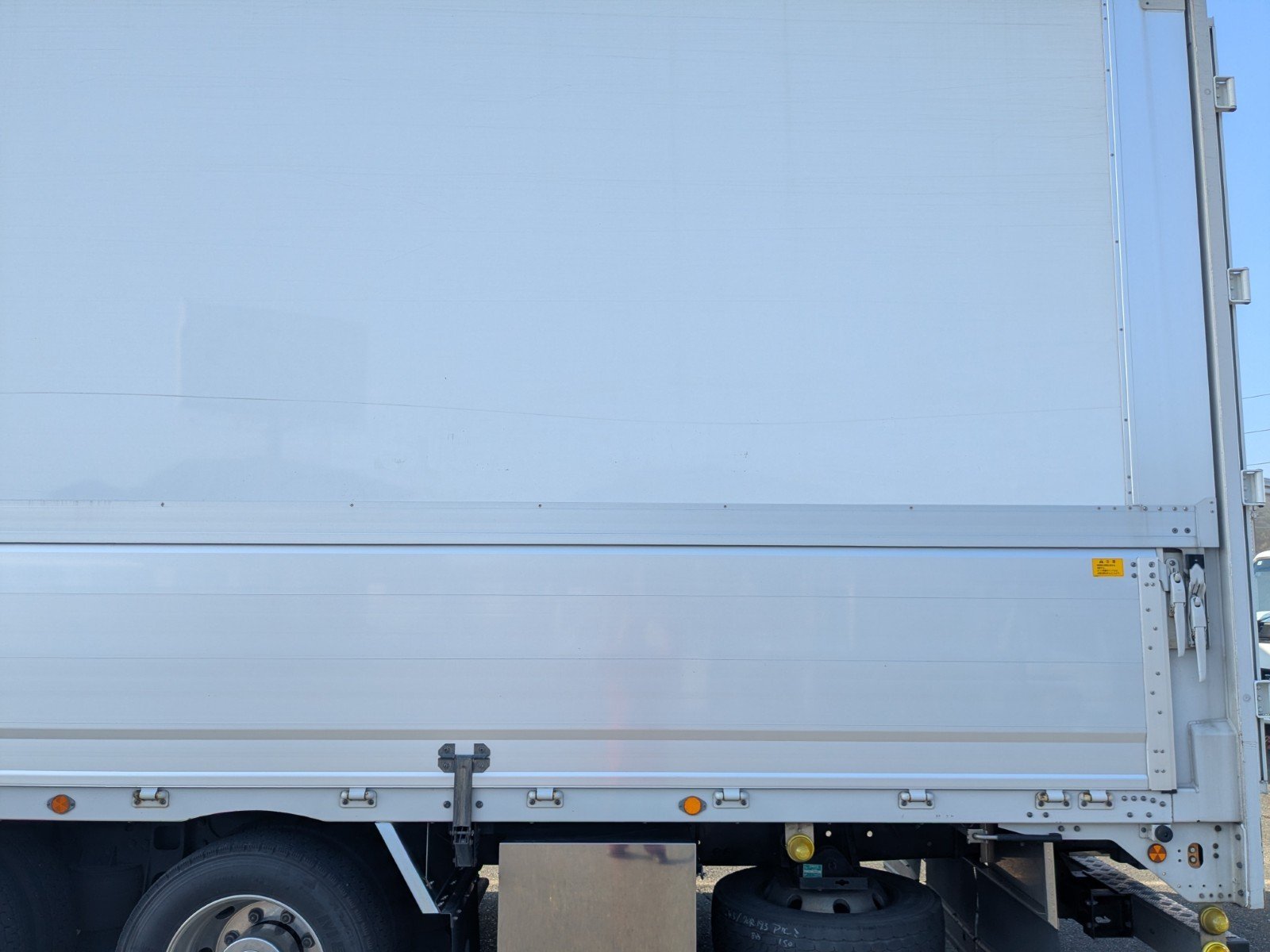 vehicle_image_20260312113139srPAOMnmZo.jpg