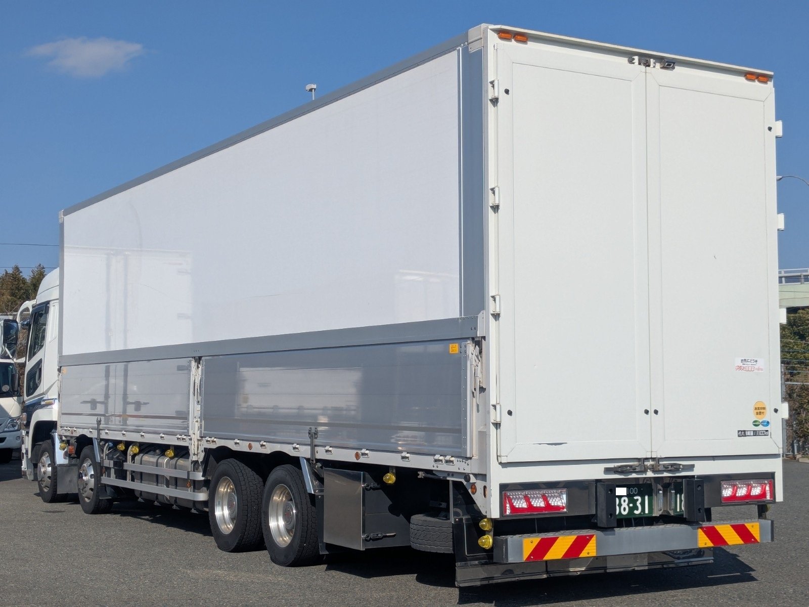 vehicle_image_20260312113139z91CwHGkCE.jpg