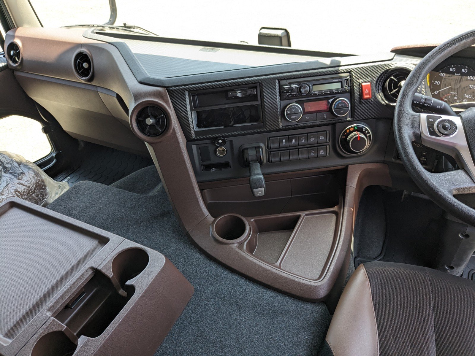 vehicle_image_20260518170548bH3hVsBz2k.jpg