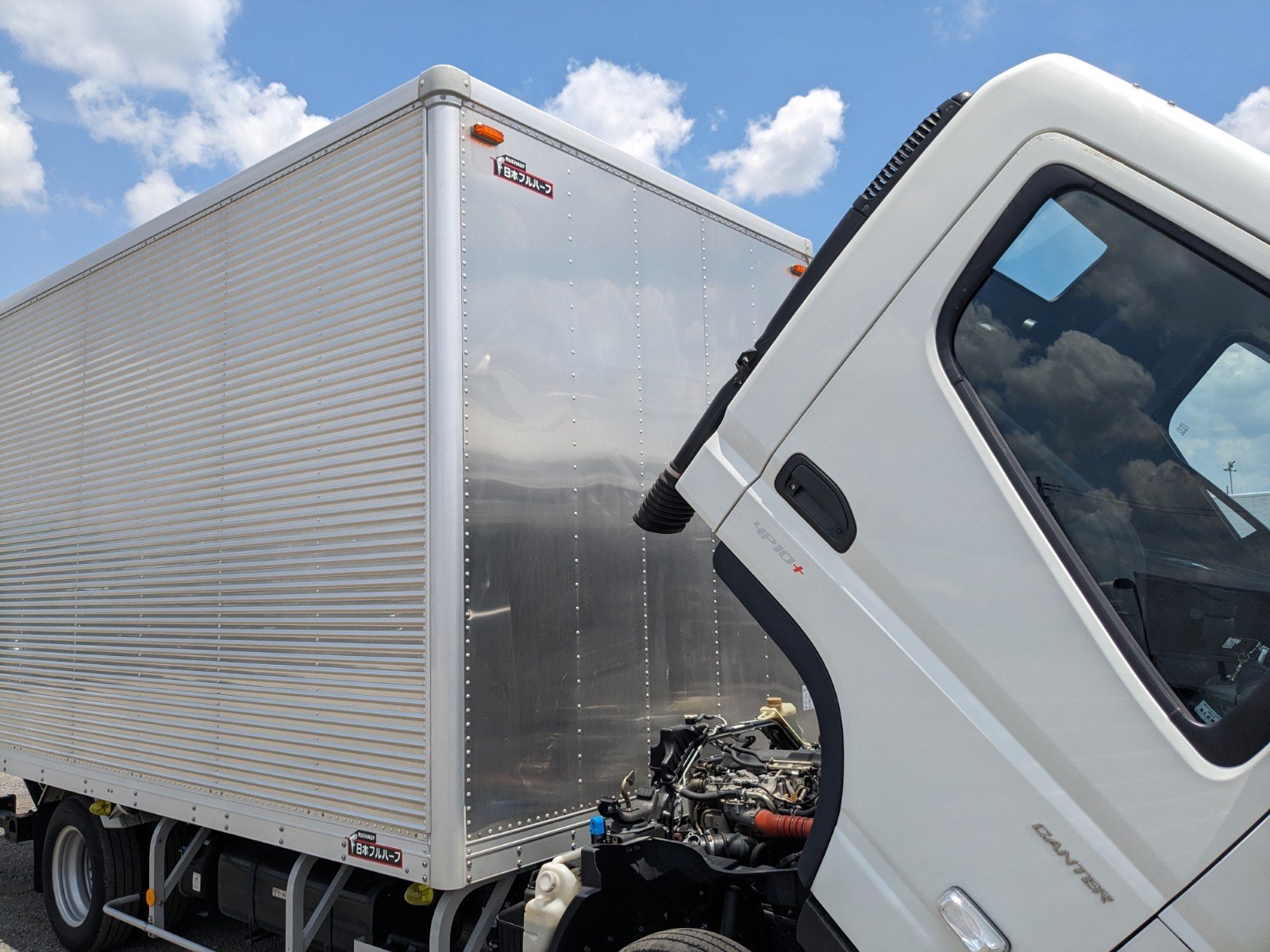 vehicle_image_202605181656102mepG27Lg3.jpg
