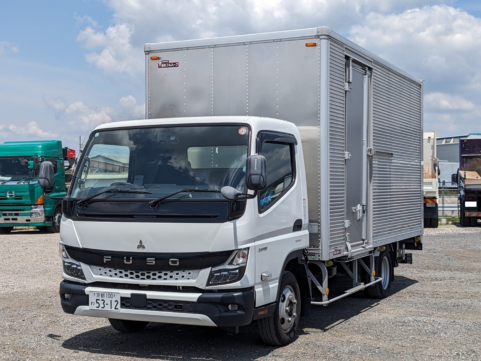 vehicle_image_20260518165610paSgdFECFm.jpg