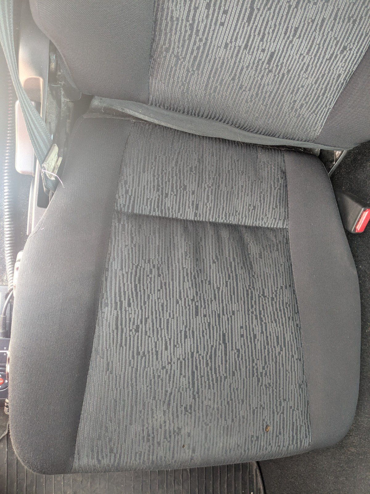 vehicle_image_20260330192525MkDguFtbeF.jpg
