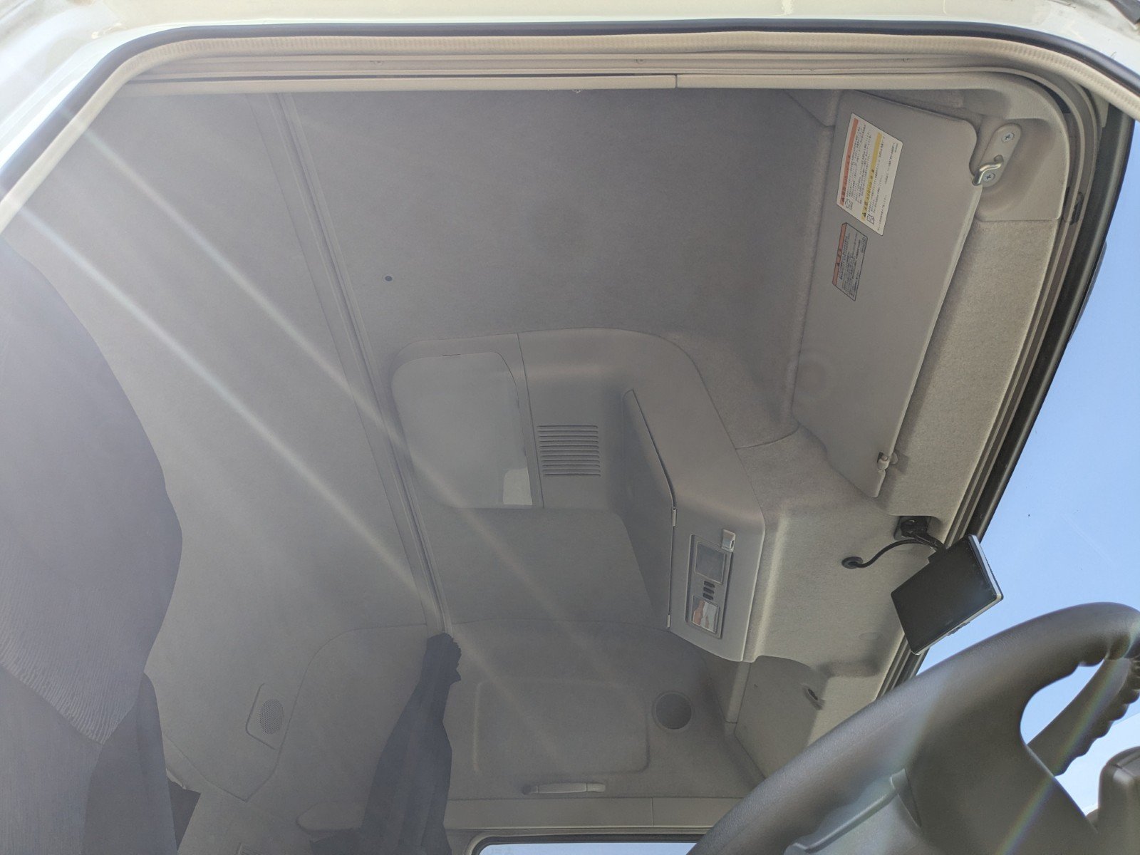 vehicle_image_20260327181344NXNXHtmSca.jpg