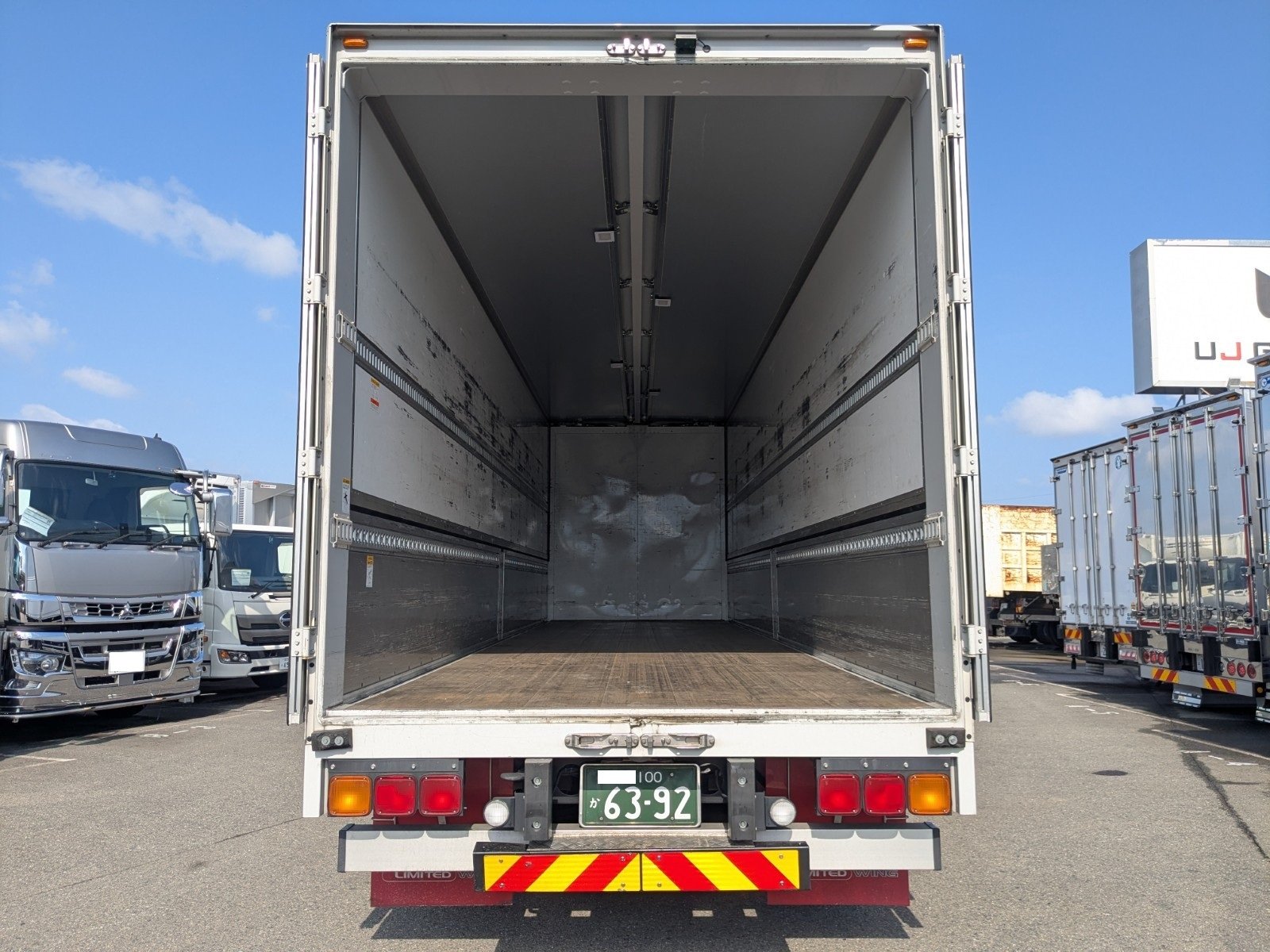 vehicle_image_20260327181344V79IXMVrZu.jpg