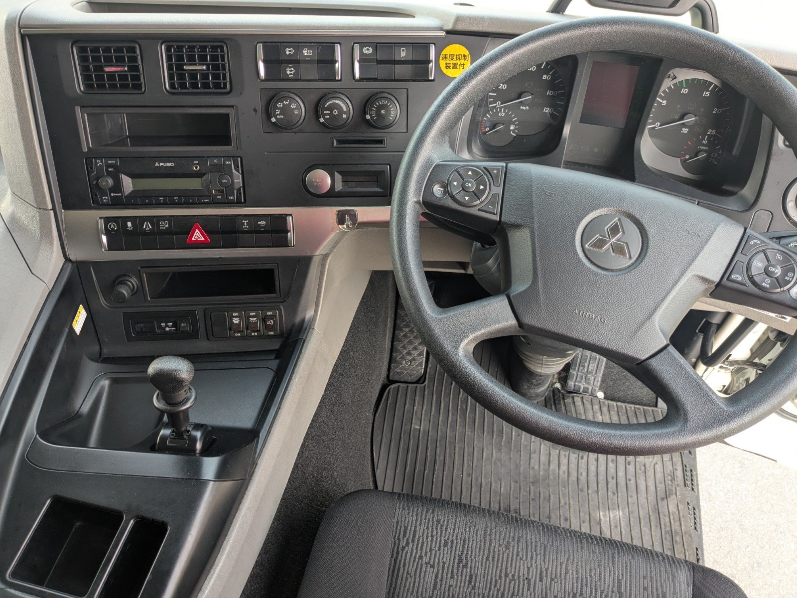 vehicle_image_20260330193133CsMSltYj91.jpg