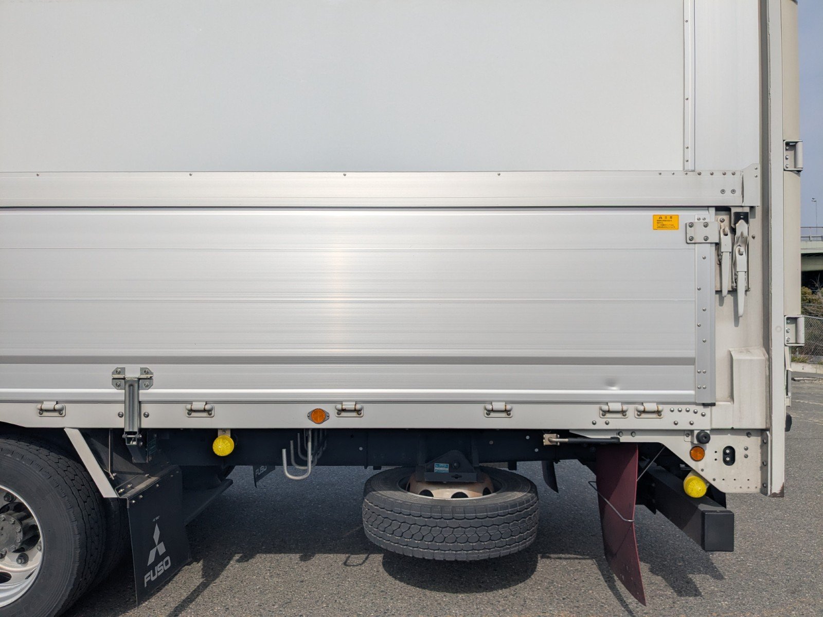 vehicle_image_20260330193133gXUdNFiQE2.jpg