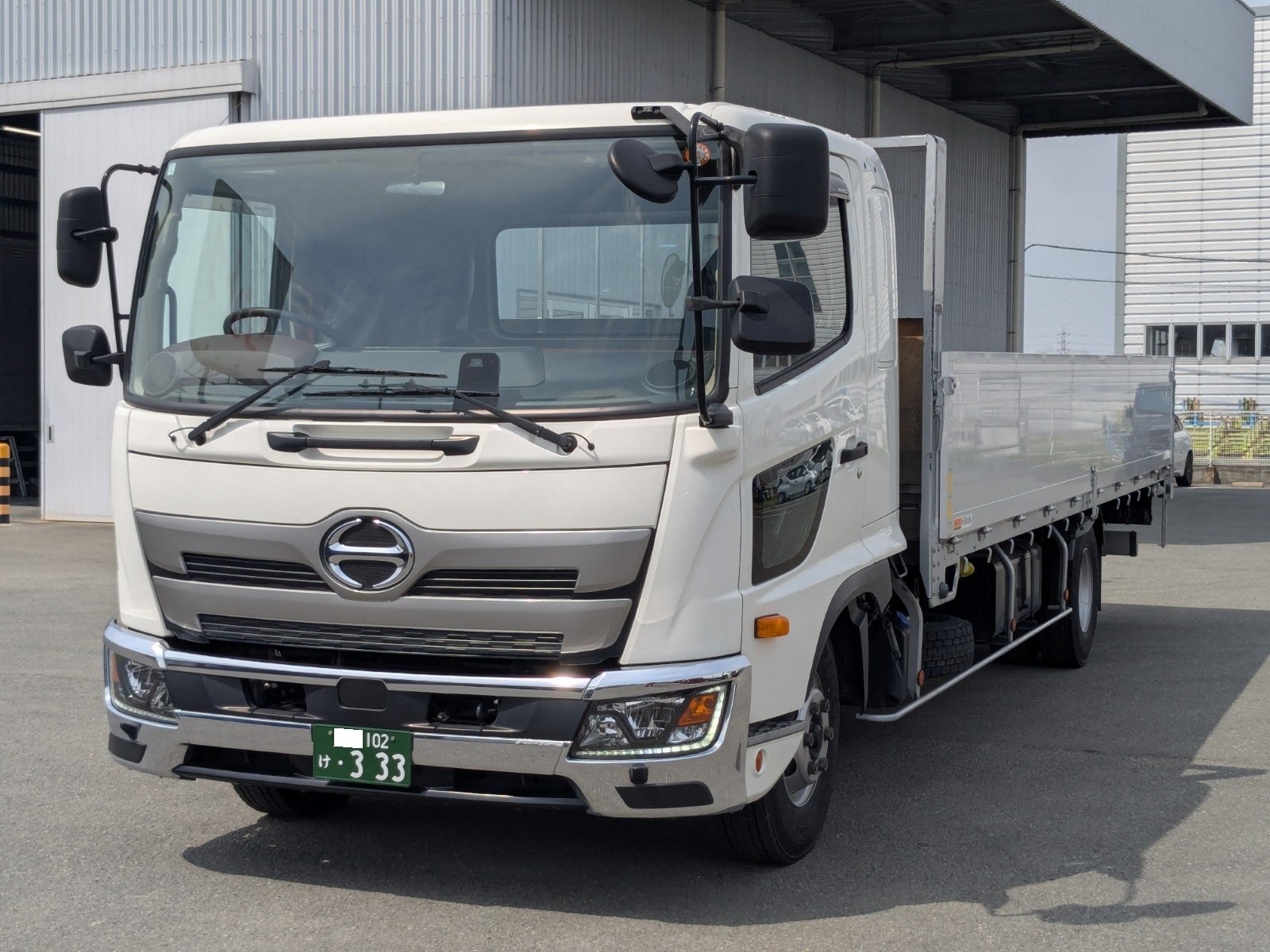 vehicle_image_20260404162802ycyhdsDzw5.jpg