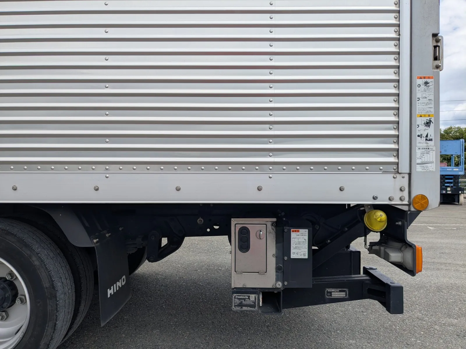 vehicle_image_202607081450041EjZ3TtvYY.webp